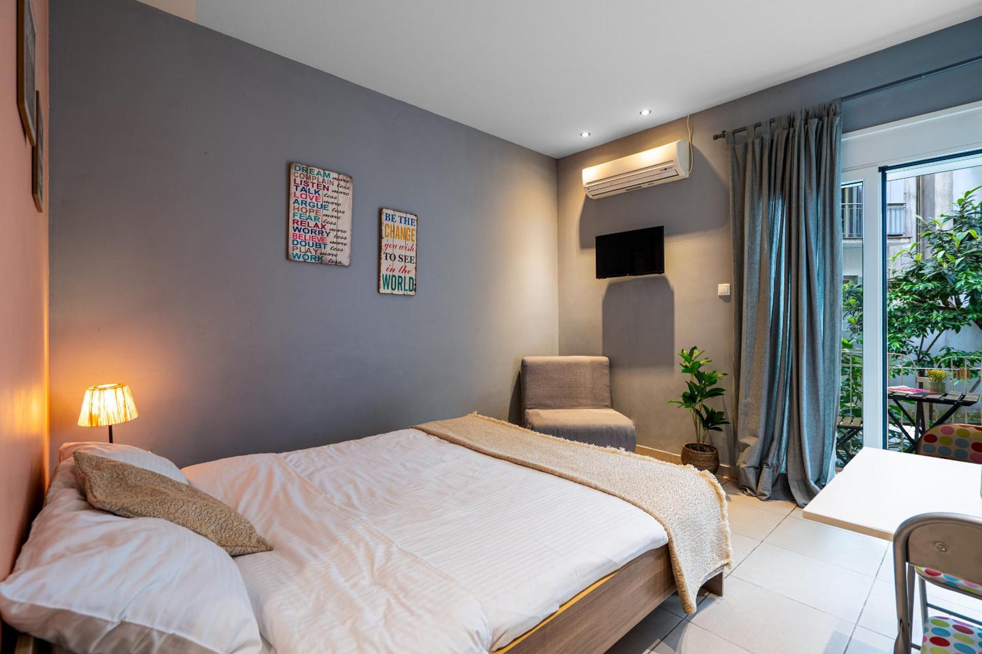 Ideally Located Apartment In Central أثينا المظهر الخارجي الصورة