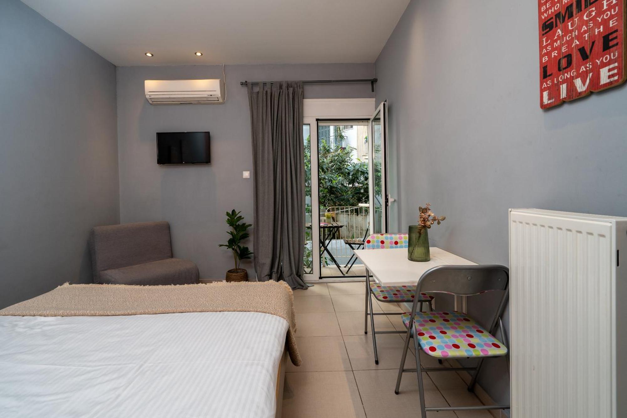 Ideally Located Apartment In Central أثينا المظهر الخارجي الصورة